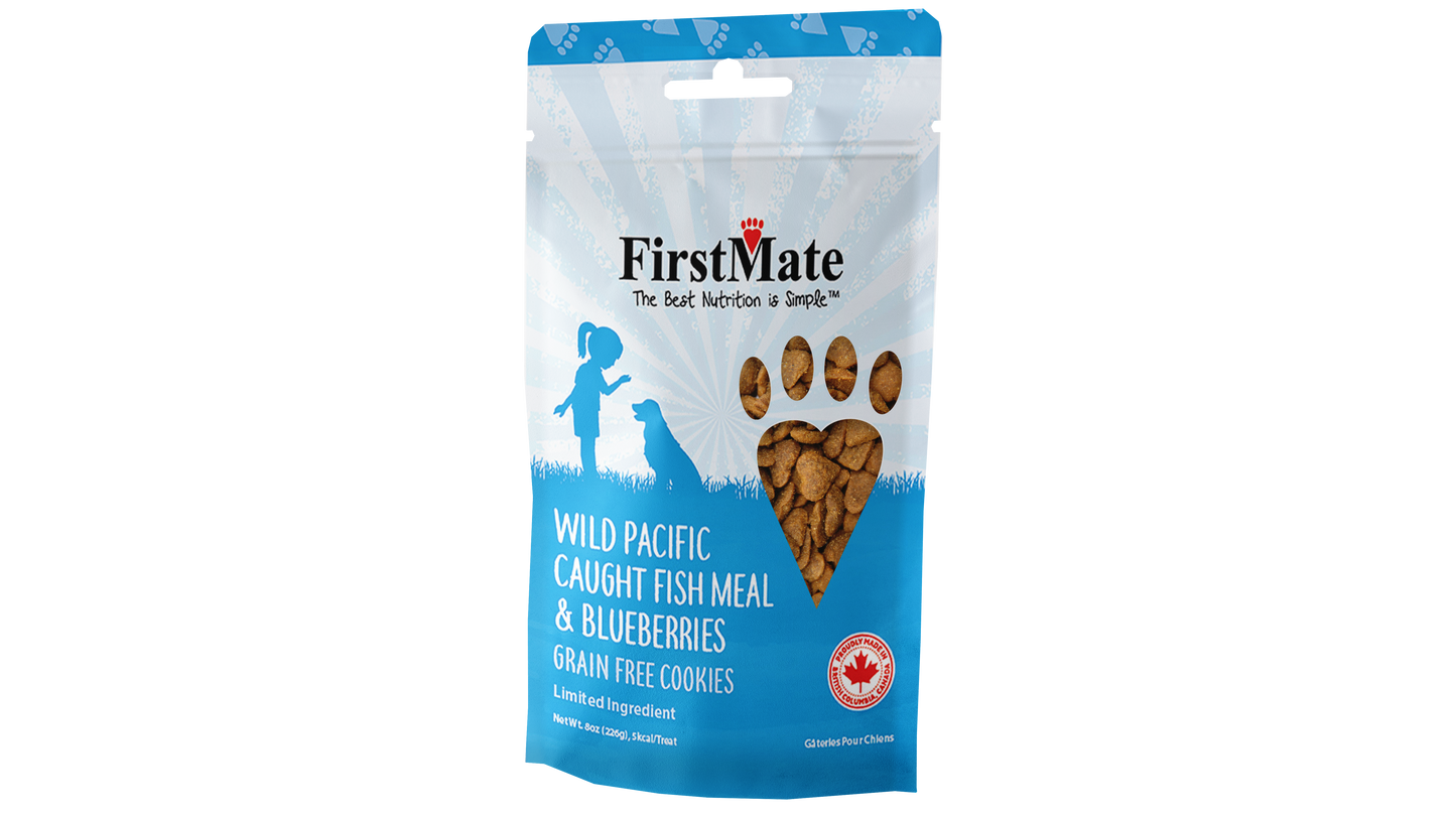 First Mate Wild Pacific Caught Fish & Blueberries Treats